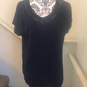 Navy detailed top